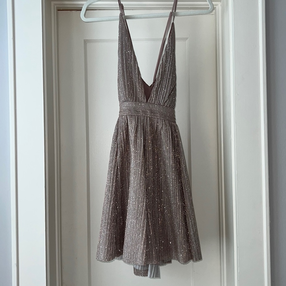 Women’s pleated dress. Size small.